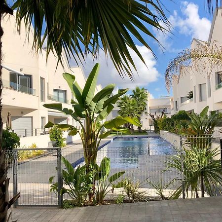 Villa Amalia 54 Torrevieja Exterior photo